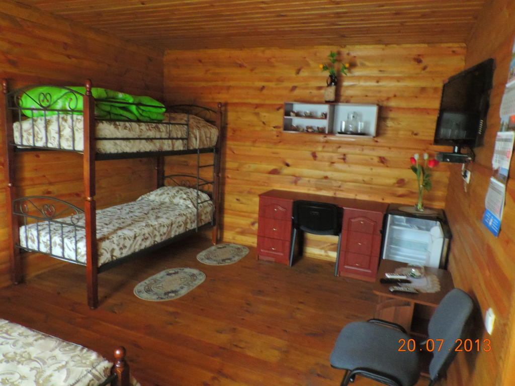 Slavutich Nova Kakhovka Quarto foto