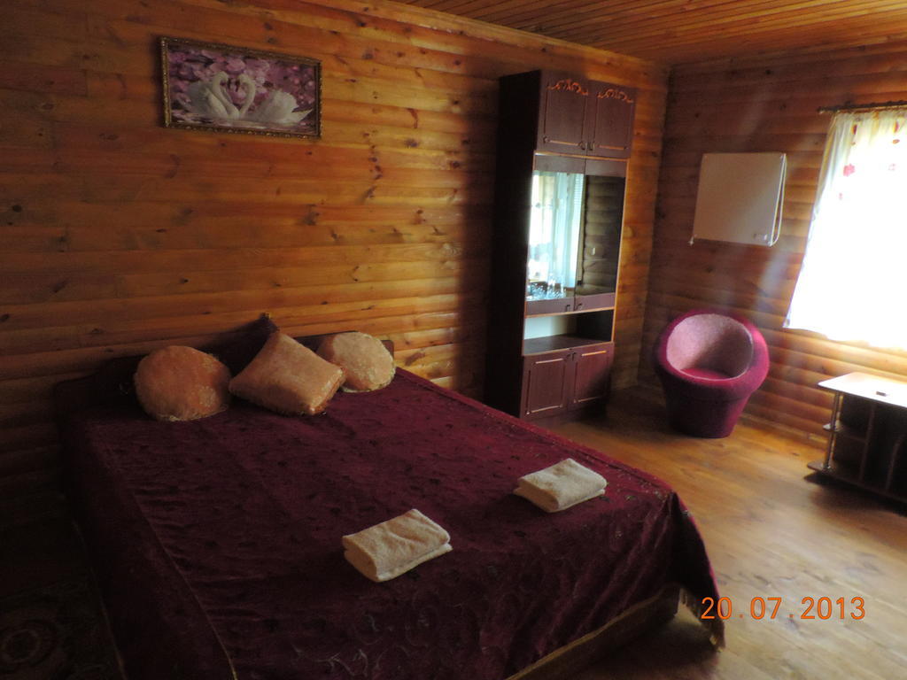 Slavutich Nova Kakhovka Quarto foto