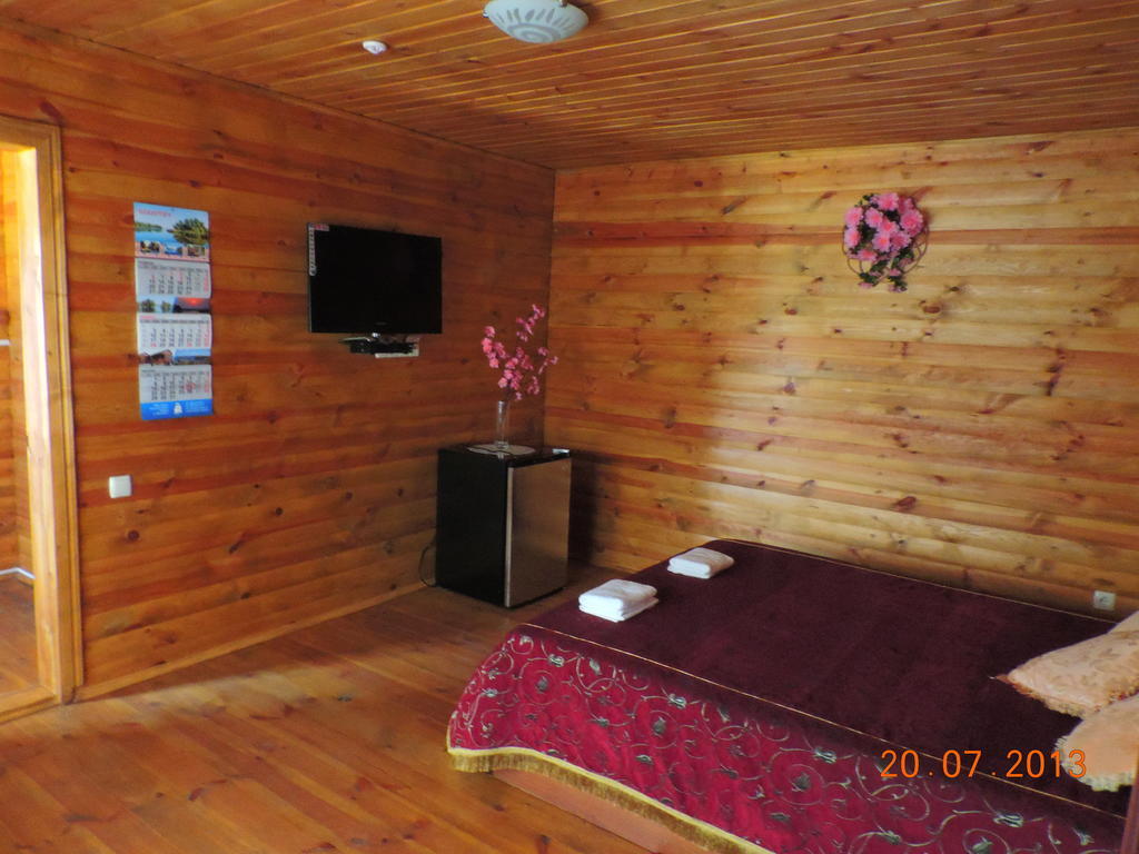 Slavutich Nova Kakhovka Quarto foto