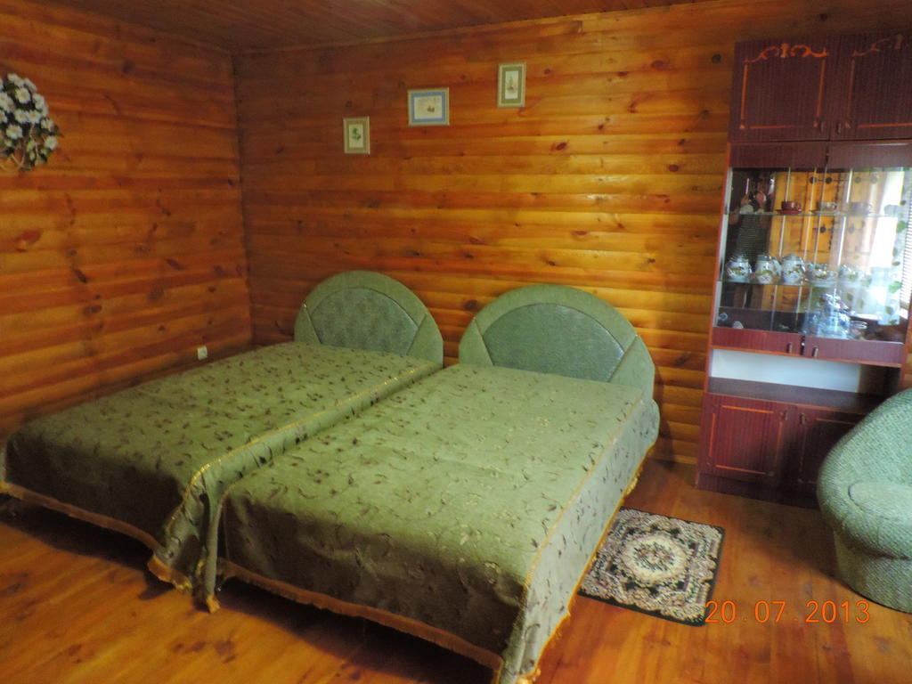 Slavutich Nova Kakhovka Quarto foto