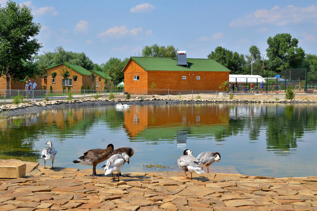 Slavutich Nova Kakhovka Exterior foto