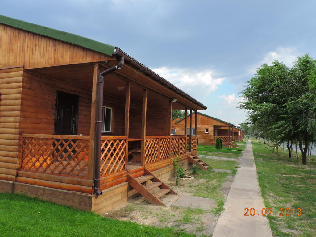 Slavutich Nova Kakhovka Exterior foto